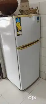 Whirpool GNF 220 Fridge