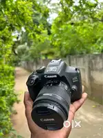 CANON 1500 DSLR FOR SALE