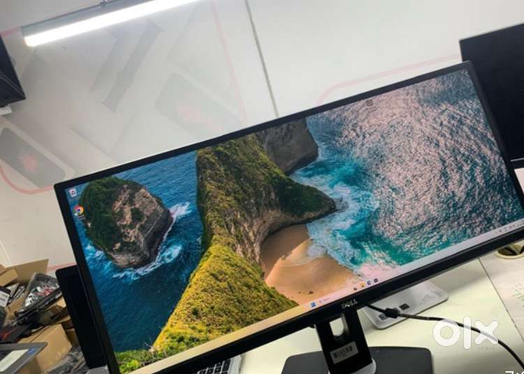 Dell monitor U2913WM/30inch /Working Good/With Bill and warranty