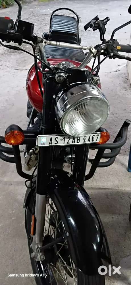 Well maintained electra 350 bullet. 2nd owner. All documents cleared.