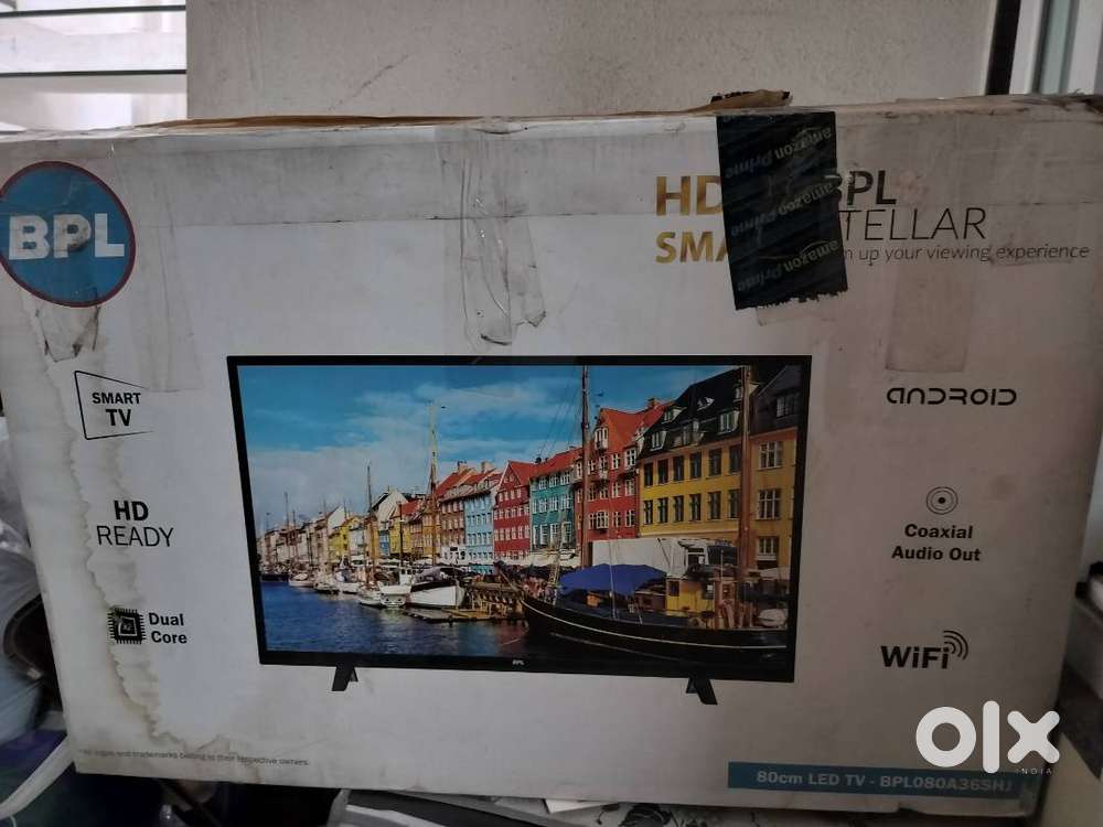 Urgently selling BPL 80CM LED TV in just rs 10K