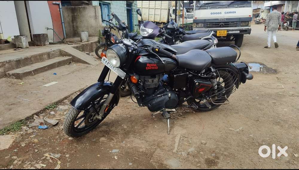 Royal Enifeld Classic 350