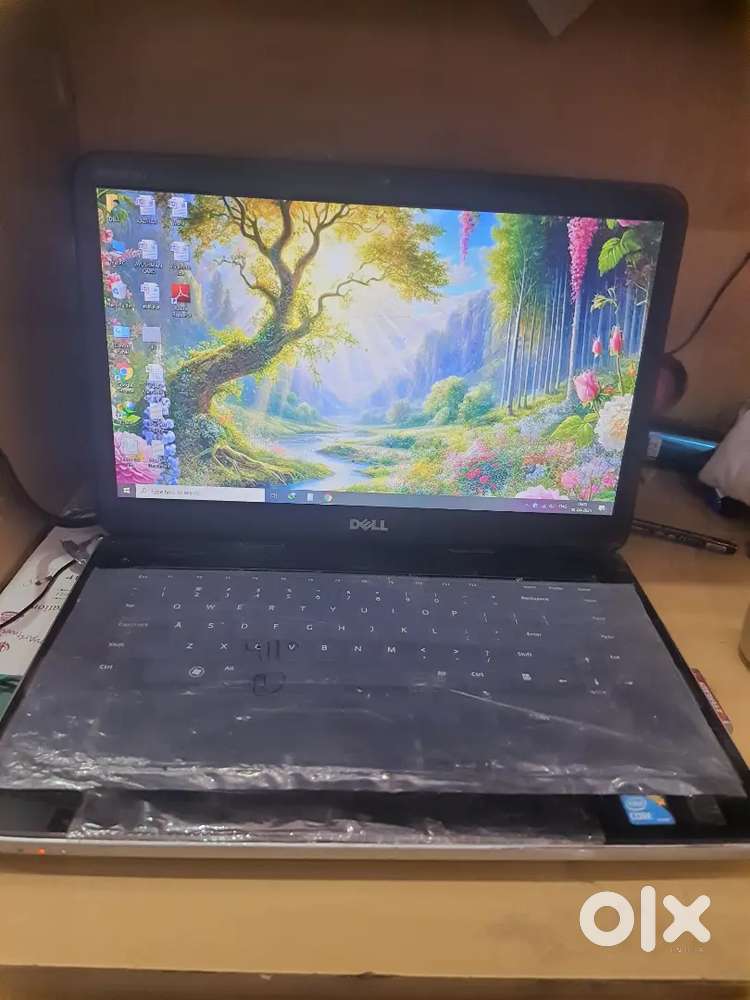 For sale Dell 1540 laptop i3 processor