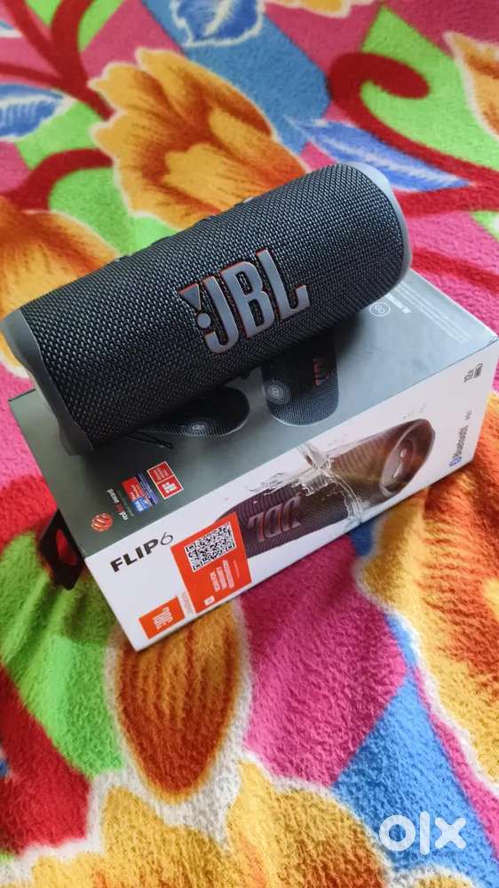 JBL FLIP 6 bluetooth Speaker, 15 days old brand new