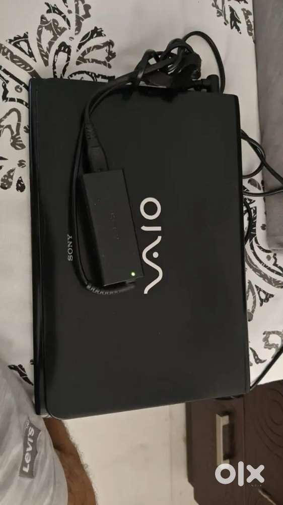 Laptop. Sony vaio.
