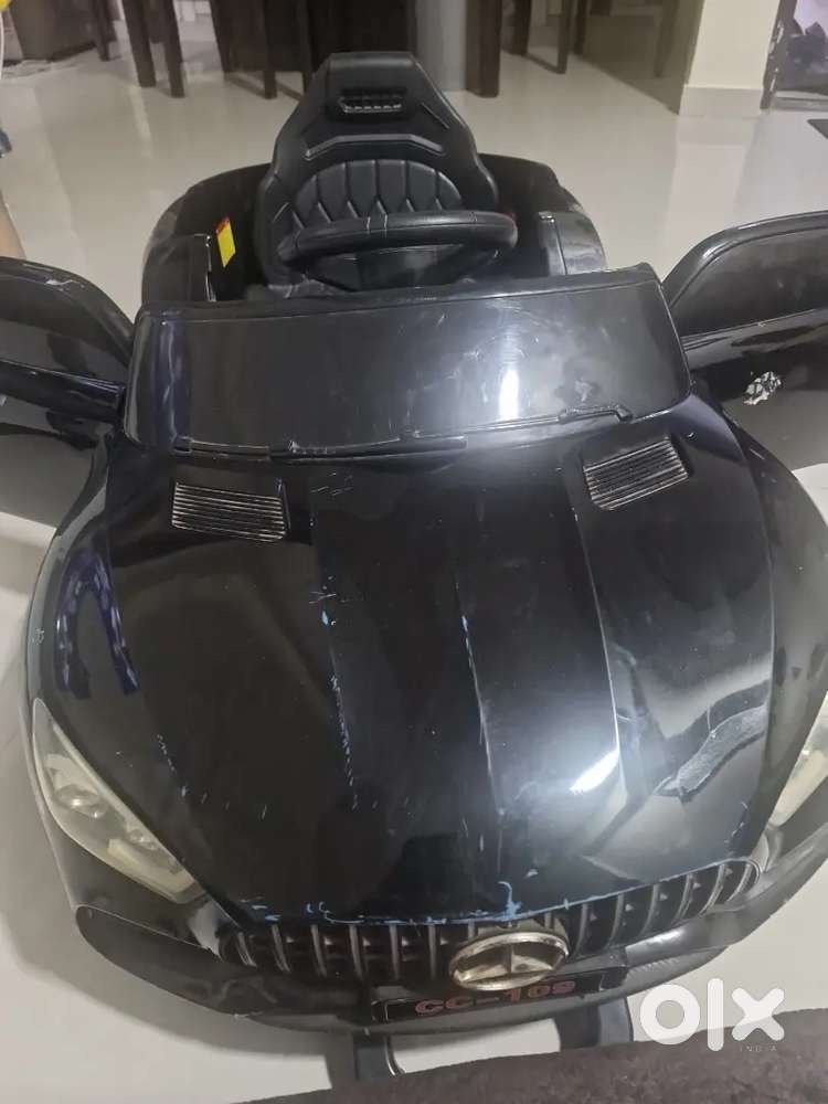 Kids Electric Ride-On Car – Hardly Used, Excellent Condition