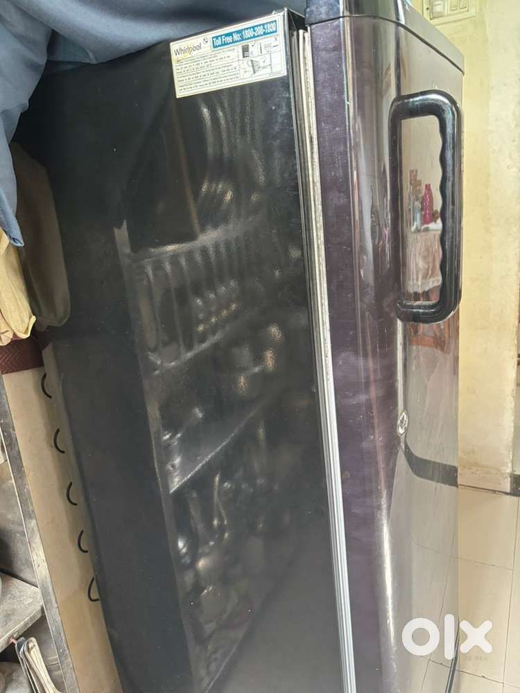 Fridge, 174litres, in good condition