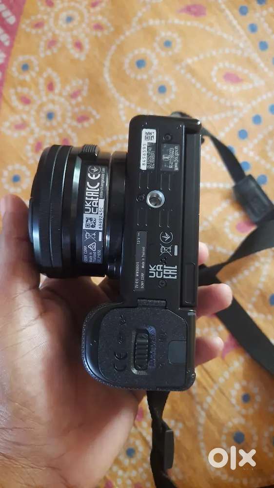 Sony zv e10- with In the warranty condition.