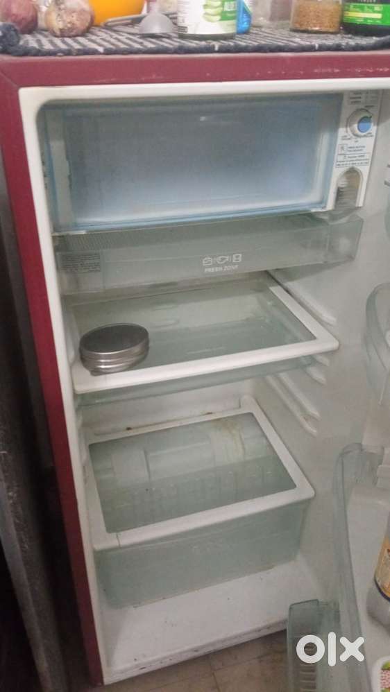 Single door fridge