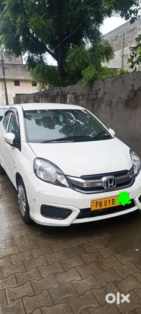 Honda Amaze 2016