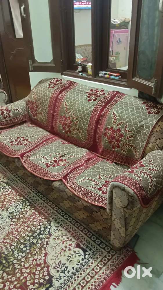 5 seater sofa