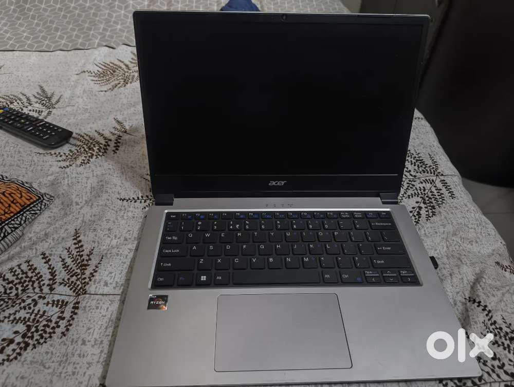 Acer one 14 business laptop 8gb ram 500gb storage Ryzen 3 3250u