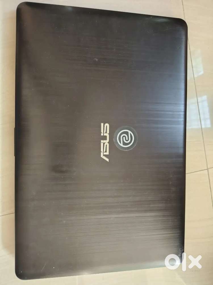 Laptop vivo book asus