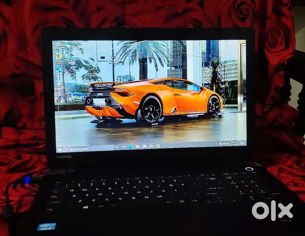 Toshiba i3 3rd generation new battery full condition