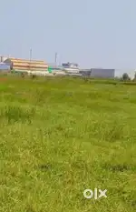 Rs.780 Per sqft Vacnt Land on 80 Feet road