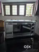 MORPHY RICHARDS OVEN