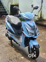 4 months old,  85+ mileage 2025 bs6 ev electric scooty battery scooty