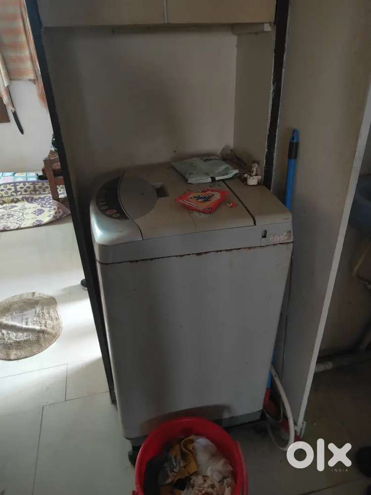 Fridge, microwave oven & washing machine