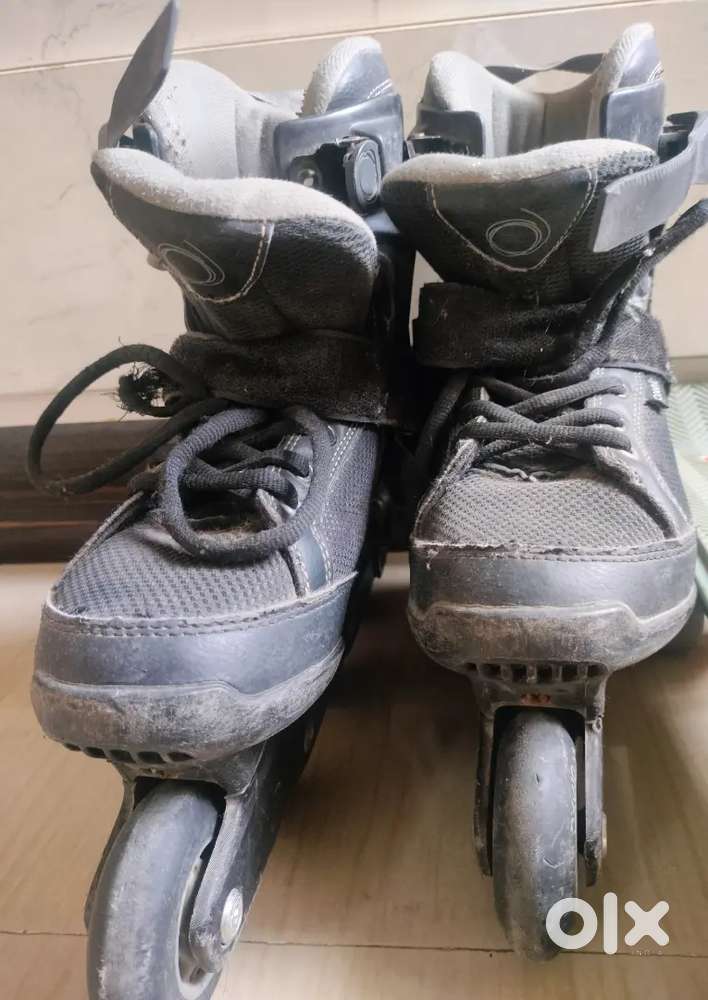 Adjustable Inline Skates for Teens Boys and Girls with 4 wheels