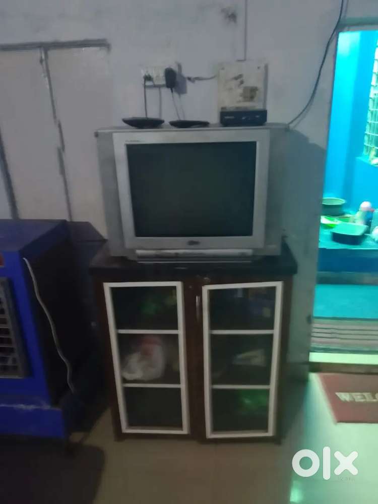 L.g tv 21 inch good condition