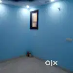 150 gaj 4 bhk near metro station and main road in 21000 rs car park