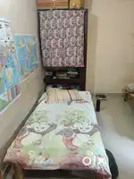 Need Roommate