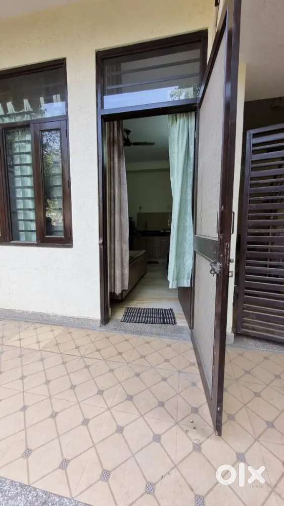 Full Furnished studio room