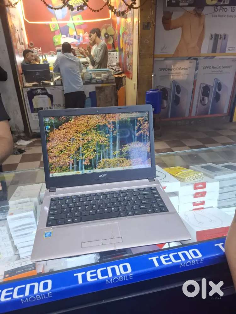 Acer laptop good condition 1tb and ssd with 8gb ram