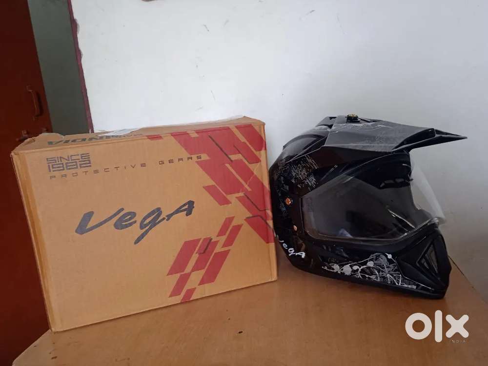 Brand New Vega off road Dual visor Helmet ISI Certified, Size M Unused