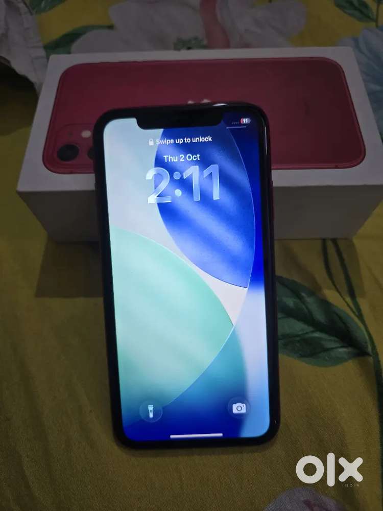 iPhone 11 64 GB Flawless Condition