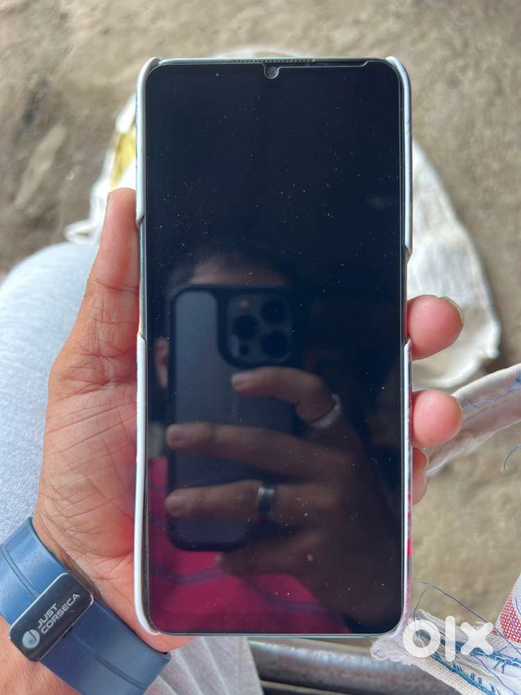 4gb ram 64 gb storage