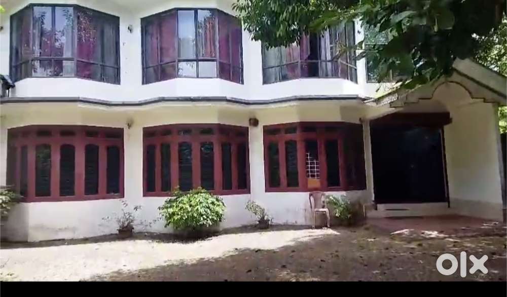 Resort at Vagamon 4000 sq feet 9 rooms 25 cents 2 crore