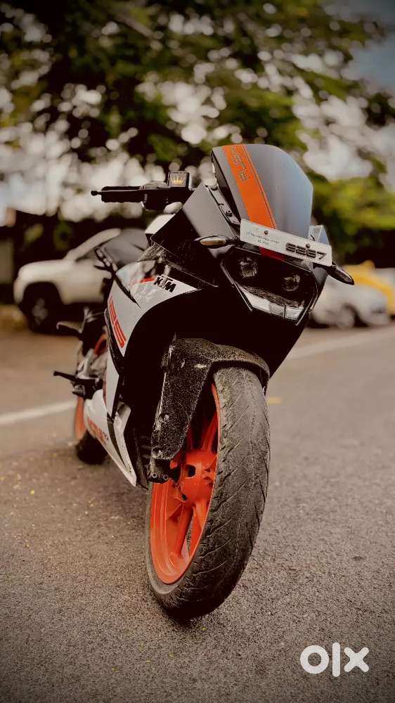 Good condition newe battery