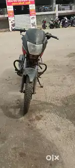 गाड़ी में कोई काम नहीं है चालू हालत में हे