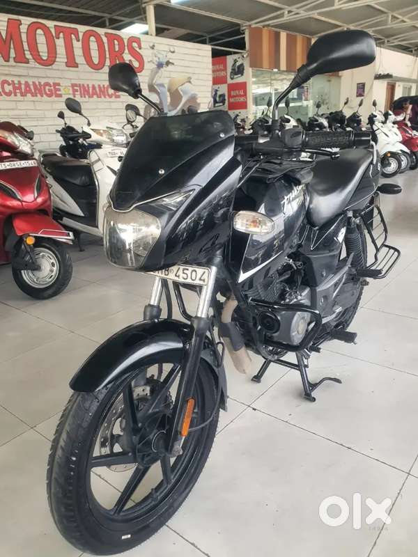 BAJAJ PULSAR 125 MODEL 2020