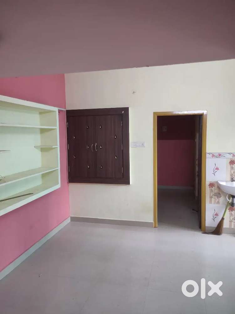 2Bhk for rent at Perungudi kalaignar Karunanithi street