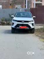 Toyota Fortuner Legender 2023