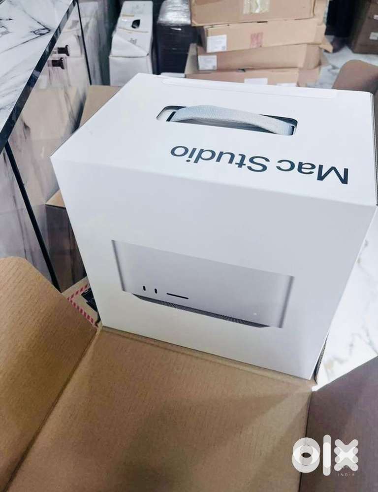 (Apple Mac Studio M1 Max sealed pack)