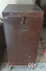 અનાજ કઠોળ ભરવા માટેની કોઠી / Grain and bean storage bin