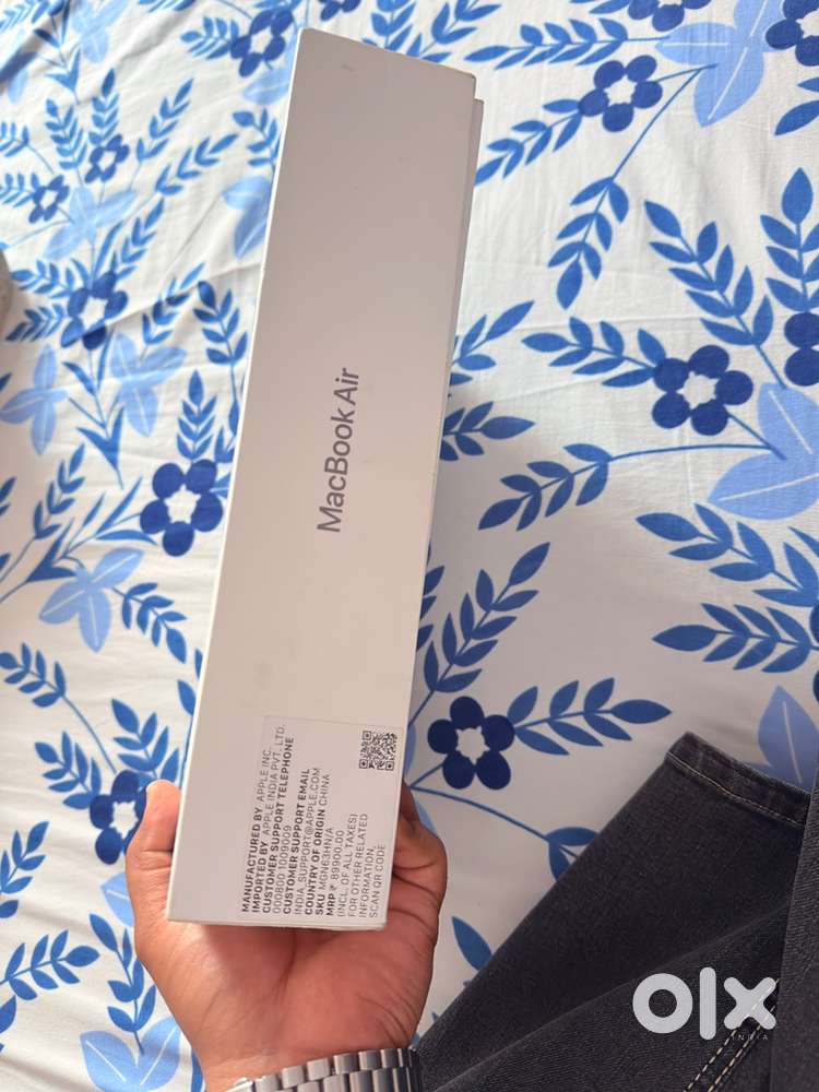 Macbook m1 air Brand new condition