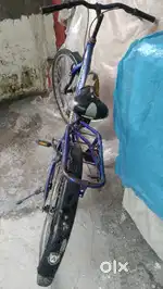 Kid bicycle, with stading fan , and pump