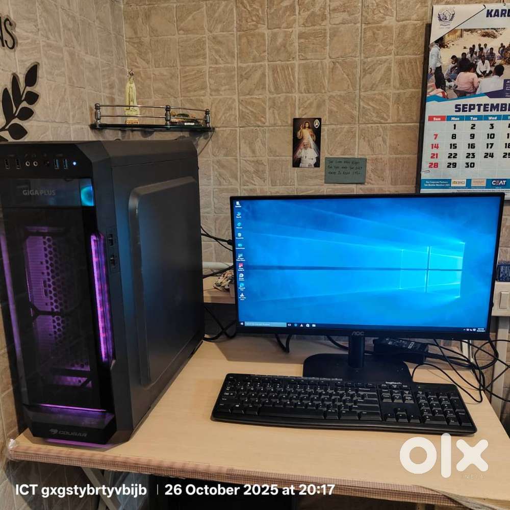 Desktop PC with 21 LED AOC monitor