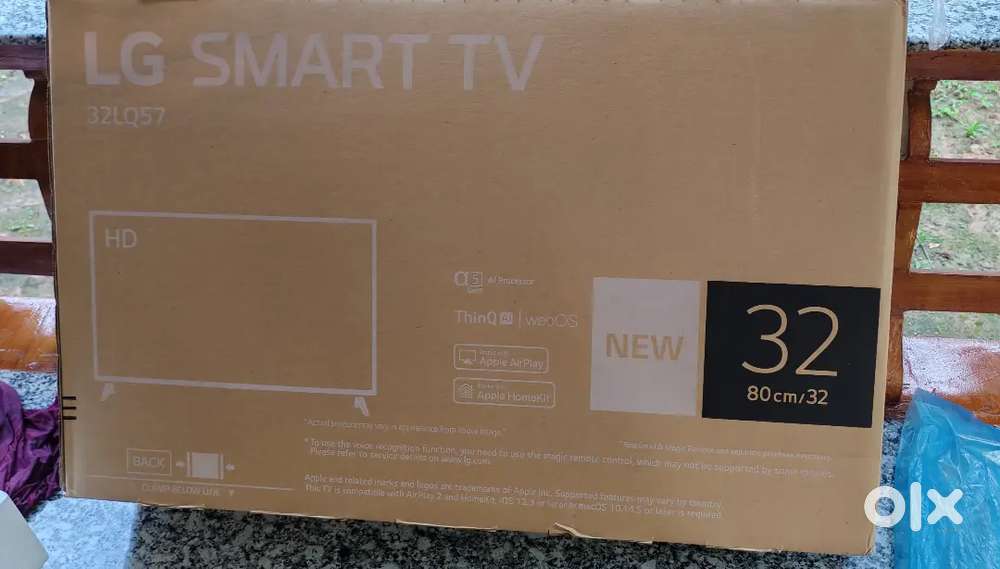 LG 32 inch TV for sale