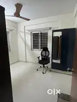 Lokking for female to occupy 1 room with attached washroom in 3bhk fl