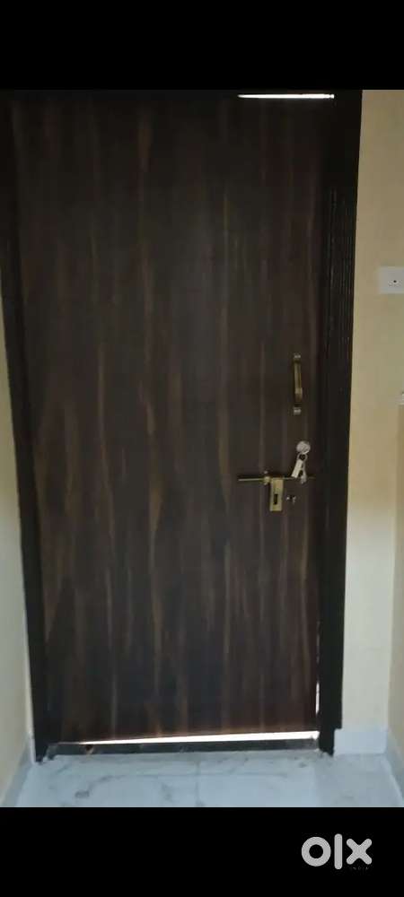 5000 rent and 20k deposit 1bhk flat with all lightings