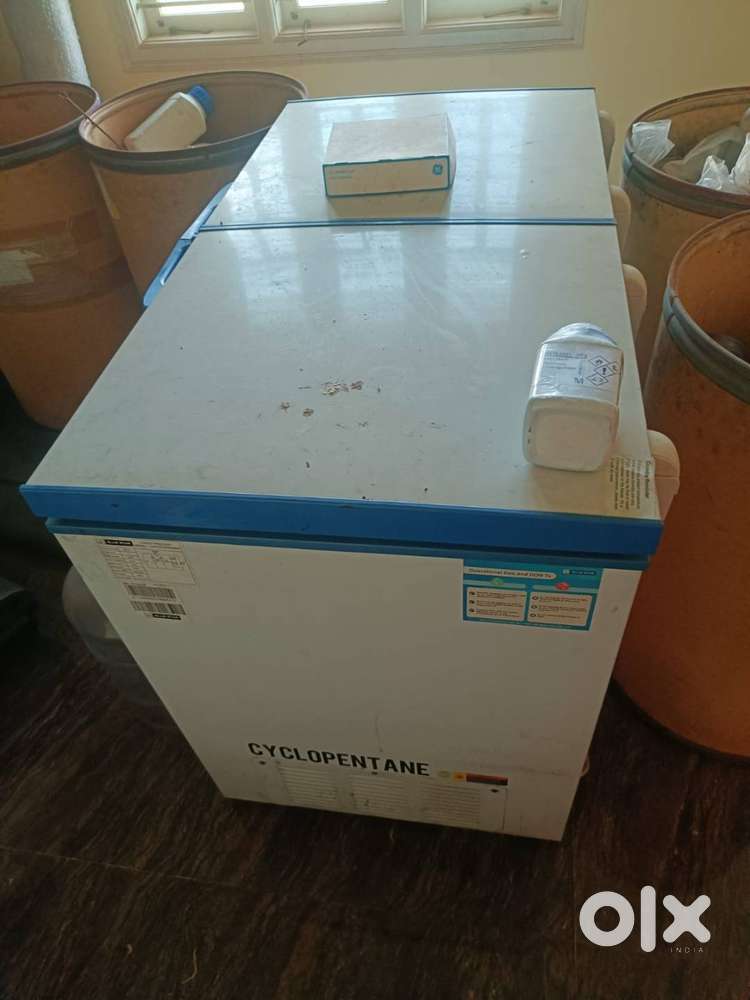 300Ltr Blue star CHF300 freezer