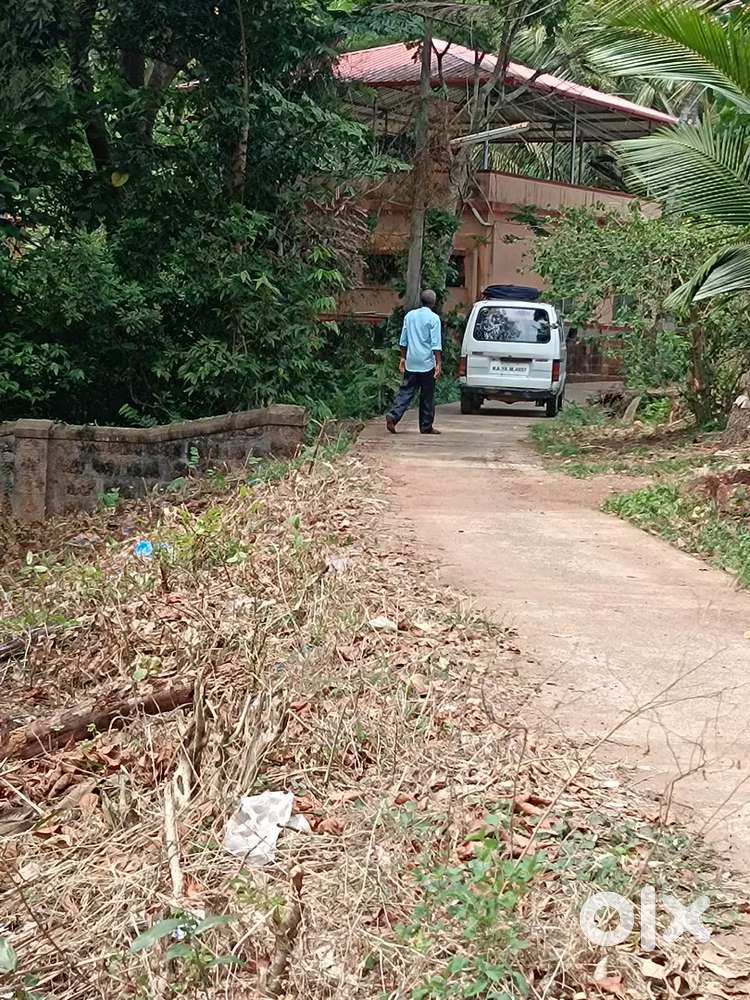 9 to 18 cents land near kulshekar church Mangalore Karnataka