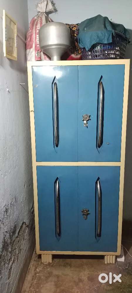 Almirah.good condition
