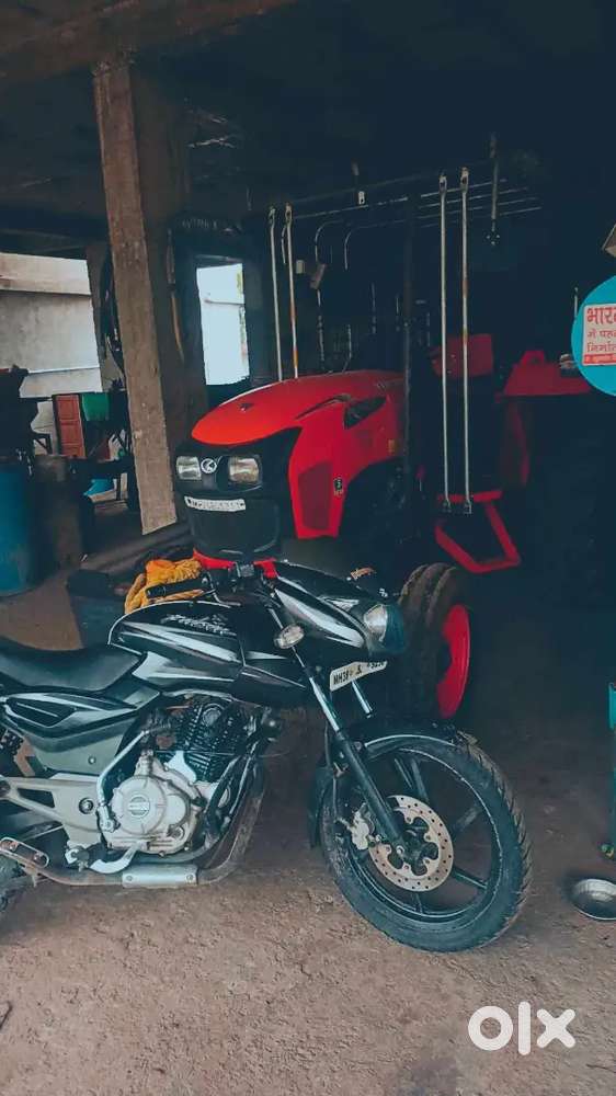 Bajaj Pulsar 150 2017 model new battery good condition