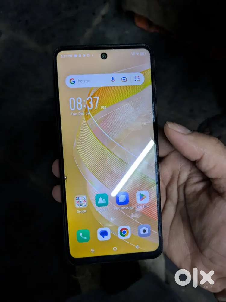 Infinix smart 8 hb good condition phone